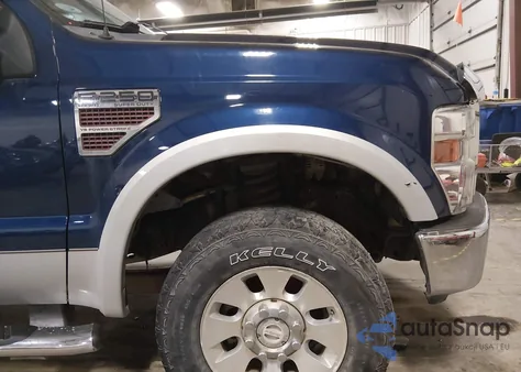 2008 Ford F-250 Lariat z USA, uszkodzony, nr VIN 1FTSW21R98EA22240